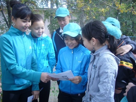 интеллектуально – спортивную игру по станциям, посвященную  Дню языков народа Казахстана.