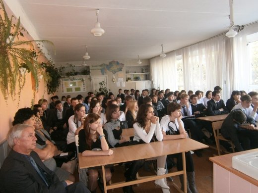 встреча учащихся старших классов  с основателем компании iCEO Хамитовым Ришадом Хамитовичем