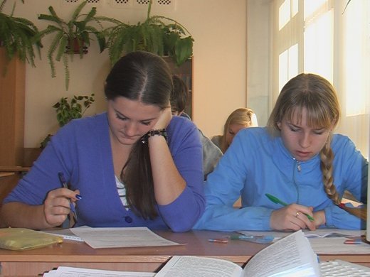 Новые подходы  в подготовке  выпускников школ  к  ЕНТ-2013