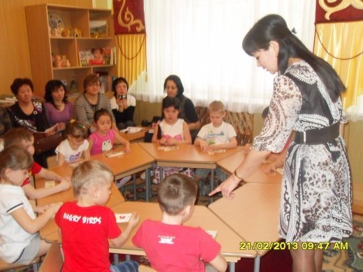 Не менее важно и изучение казахского языка в нашем обществе.