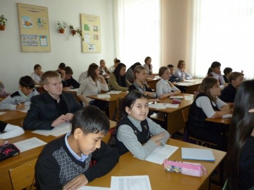 12 марта ученики 7 «А» гимназического класса проводили защиту школьного научного проекта для учеников 5 «Б» гимназии.