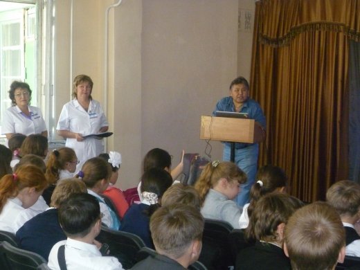 Мастер класс совместно с сотрудниками поликлиники №1 г. Павлодара