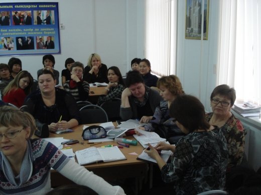 20 октября 2013 года  в школе-лицее № 16 города Павлодара учителями,  прошедшие ІІІ- уровневые курсы  по программе Кембриджского университета, были проведены коучинг- сессии.