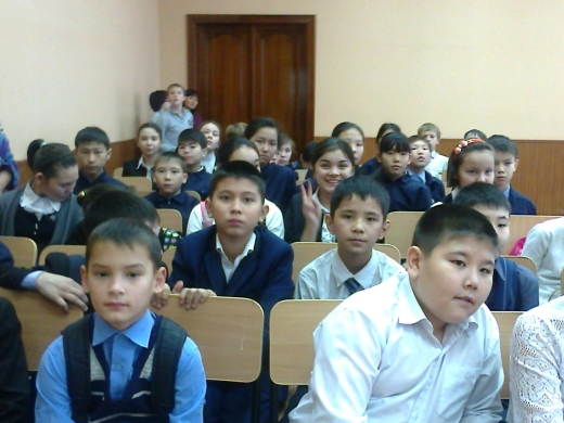 26 ноября 2013 года  в рамках празднования  ДняПервого Президента РК в актовом зале СОСШПА № 7 был организован просмотр  фильма«Феномен Назарбаева» для  учащихся 5-6 классов.