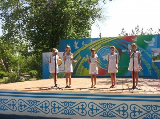 вокальный конкурс «Айгөлек» в рамках летнего проекта «Қыздар-ай».