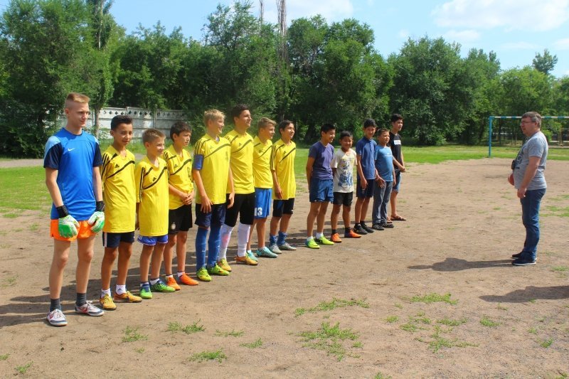 Турнир по мини – футболу в рамках проекта «Путь к себе: шаг за шагом»