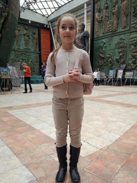 Победители конкурса детского рисунка имени Нади Рушевой в Москве