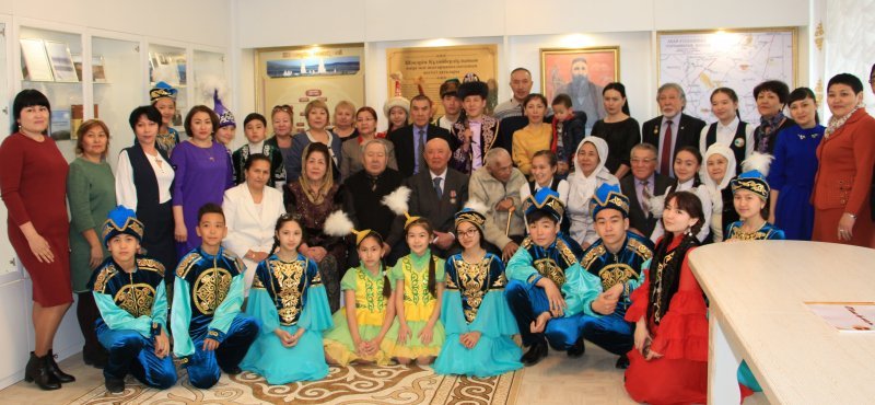 В Павлодаре впервые открылся центр «Шәкәрімтану»