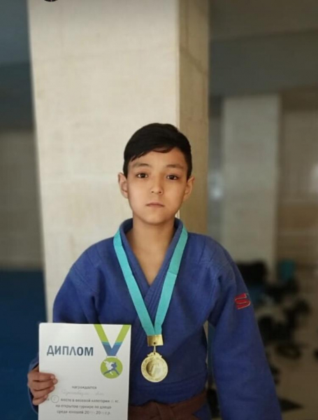The student of the 8th grade Duisenbekuly Ali took the 1st place in the Republican judo tournament in Almaty.