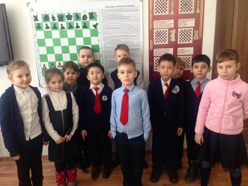 Юные шахматисты изучили новую тему