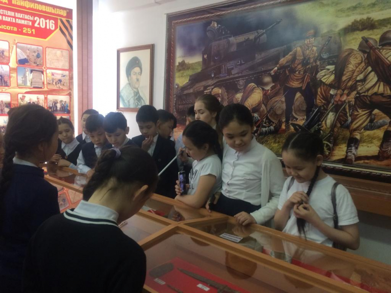 Пятиклассники в гостях в Музее Боевой Славы