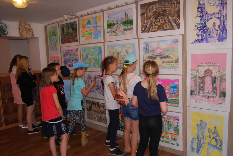 Детские художественные работы о столице Казахстана