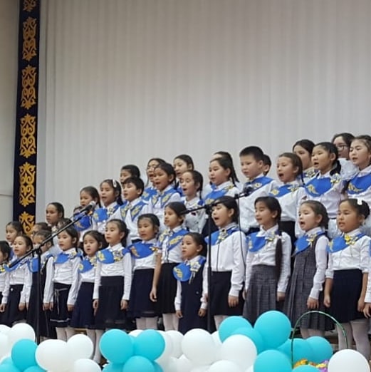 13 декабря 2019 года в Кенжекольской СОШ прошёл концерт, посвящённый дню Независимости Республики Казахстан.