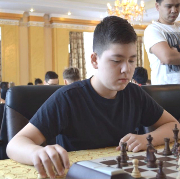 Павлодарский школьник стал обладателем кубка области по быстрым шахматам