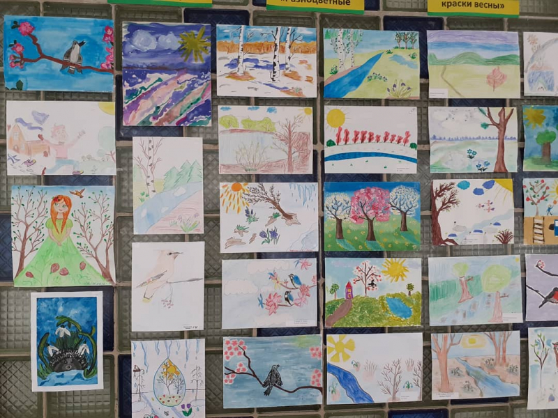 В рамках недели МО Развивающего цикла в СОШ 11 в начальной школе с 1 по 4 класса проходит выставка рисунков 