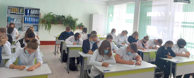 Более 2070 павлодарских школьников стали участниками  общеказахстанского диктанта