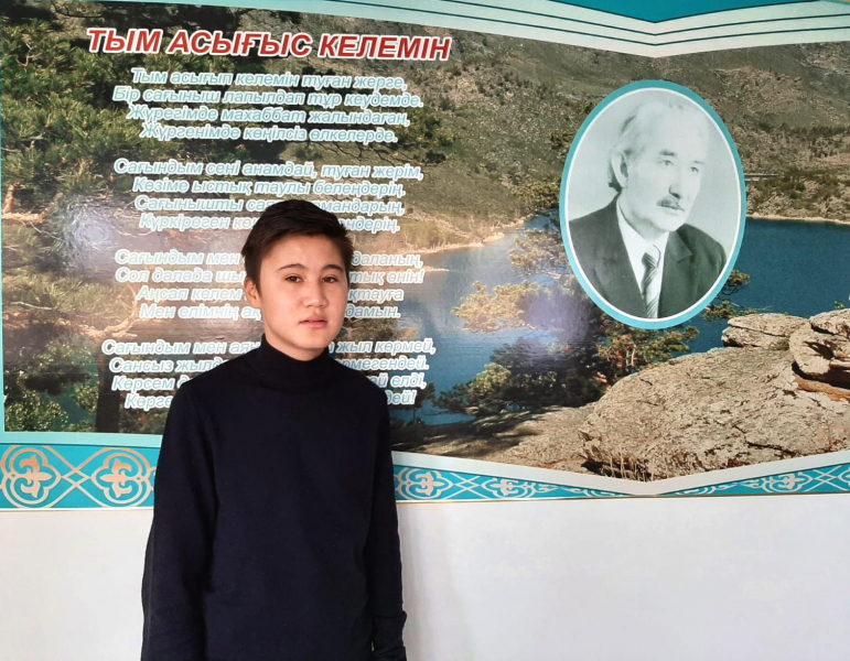 Павлодарские школьники показали знания биографии и творчества Магжана
