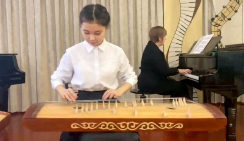 В республиканском конкурсе юные музыканты исполняли народную и классическую музыку