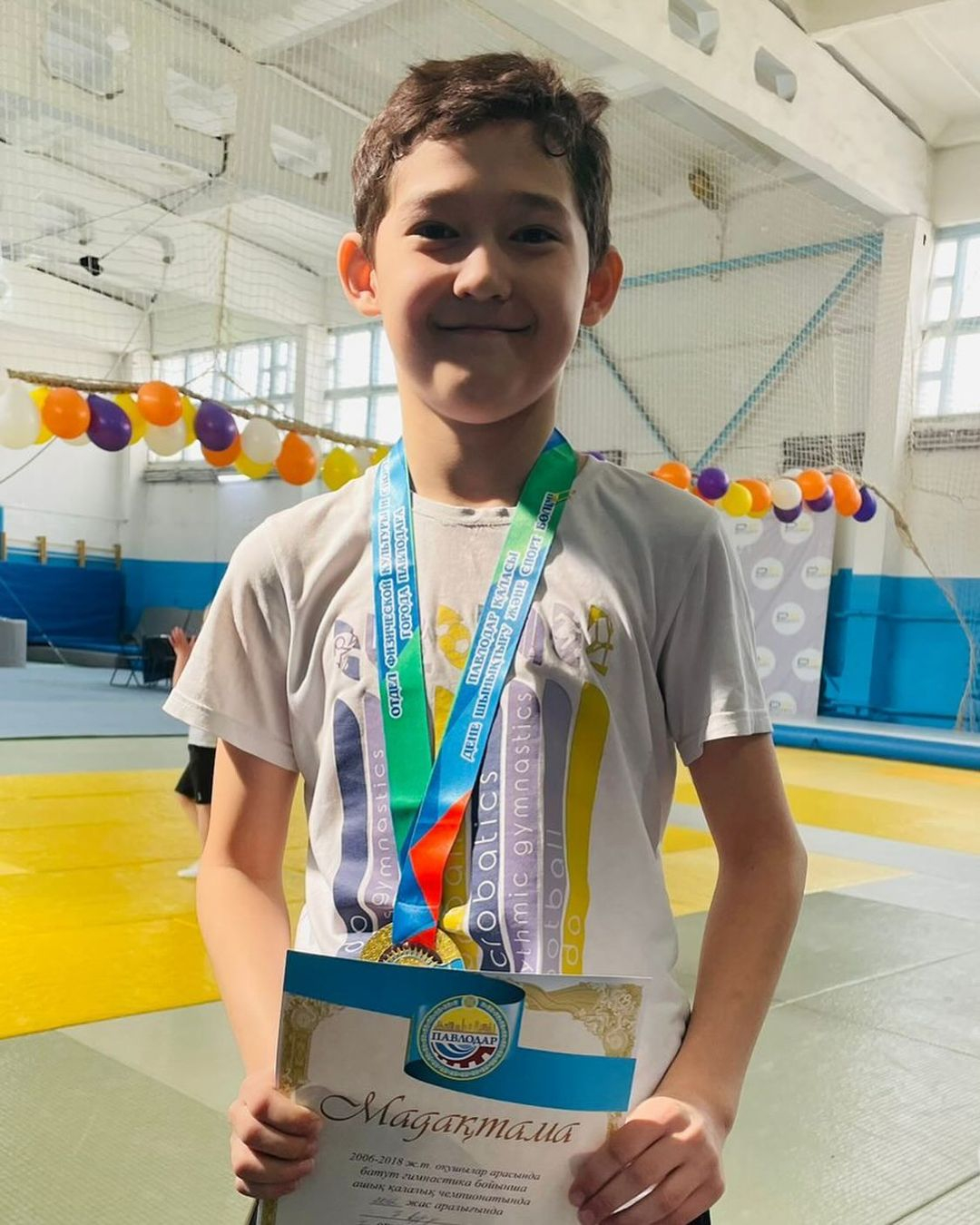На открытом городском чемпионате по батутной гимнастике среди учащихся 2006-2018 годов рождения ученик 5 «А» класса Ермек Ерасыл занял 1 место и был награжден грамотой.