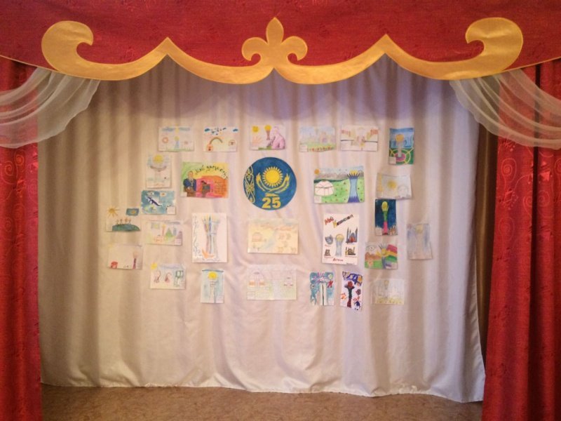 Конкурс рисунков посвященный Дню Первого Президента прошел 2 декабря в нашем детском саду.